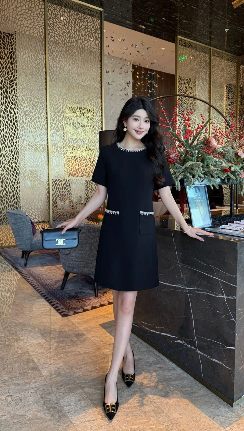 Chanel Dress Sophisticated 111463