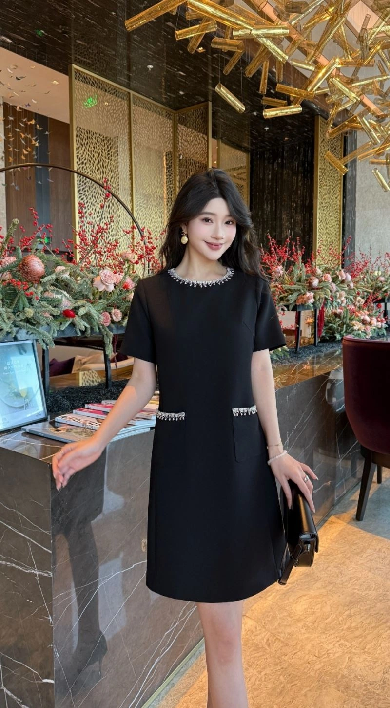 Chanel Dress Sophisticated 111463