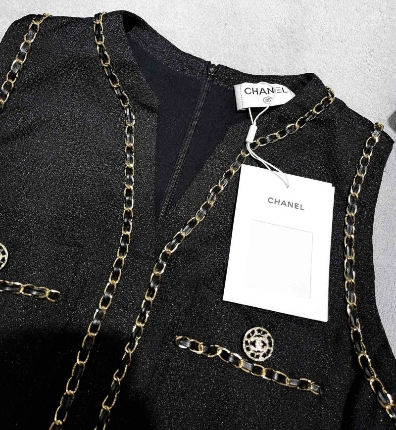 Tailored Chanel Dress 109352