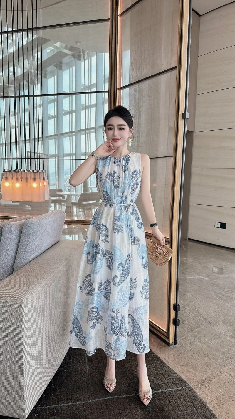 GoodFit Chanel Dress 109301