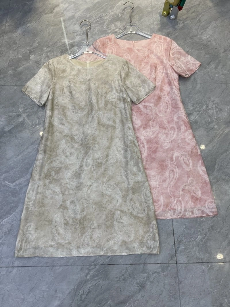 ComfortFit Chanel Dress 109297