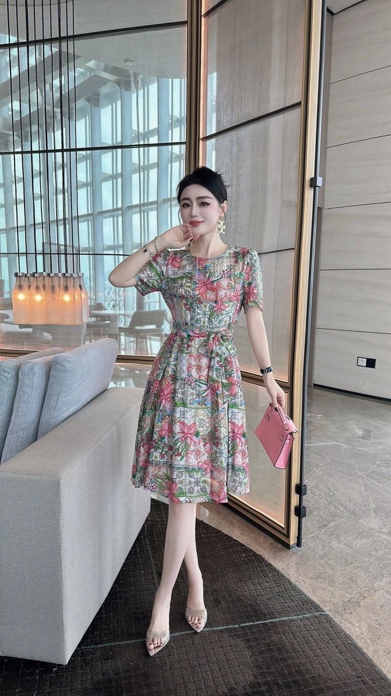Practical Chanel Dress 109295