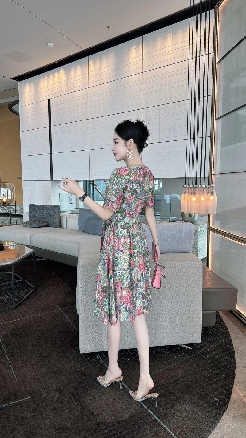 Practical Chanel Dress 109295