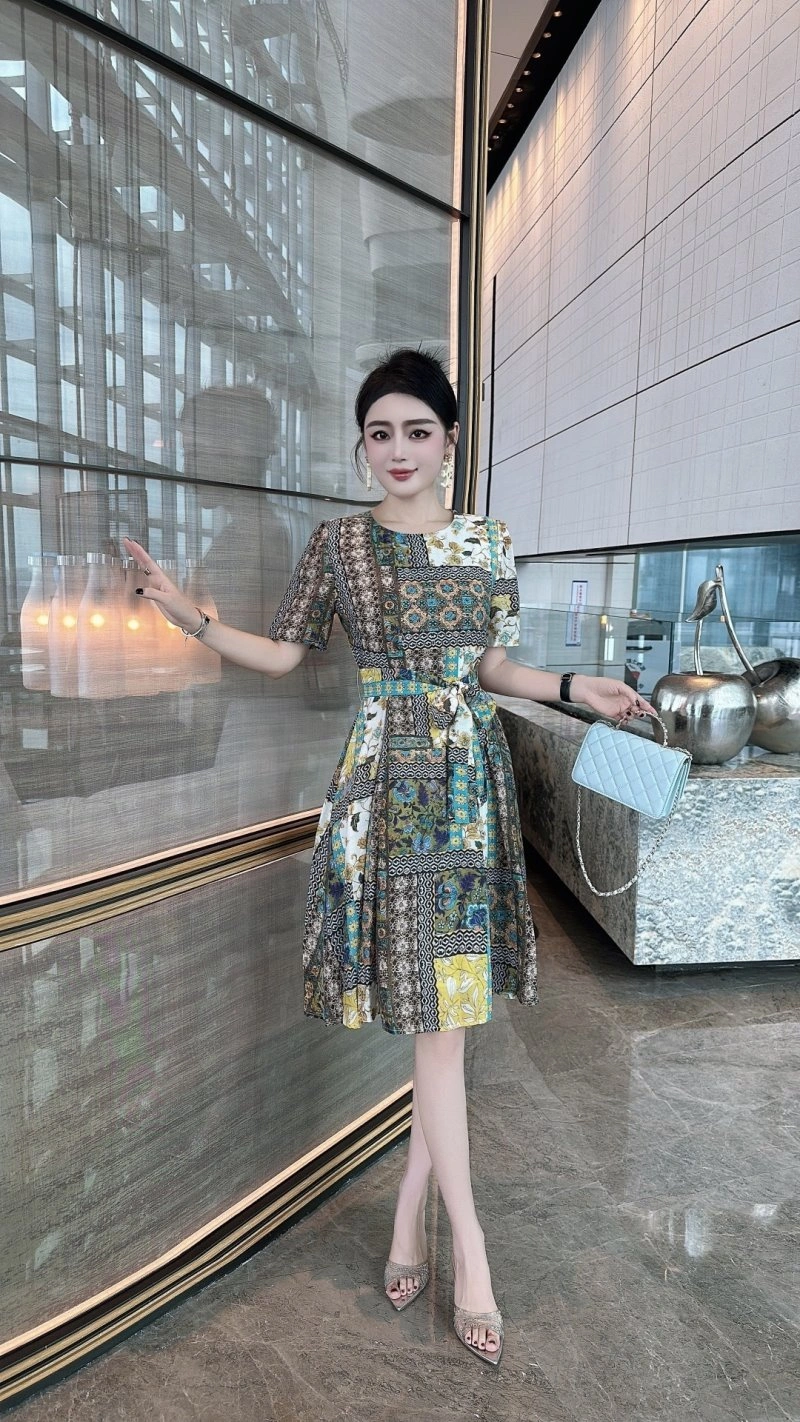 UrbanChic Chanel Dress 109294