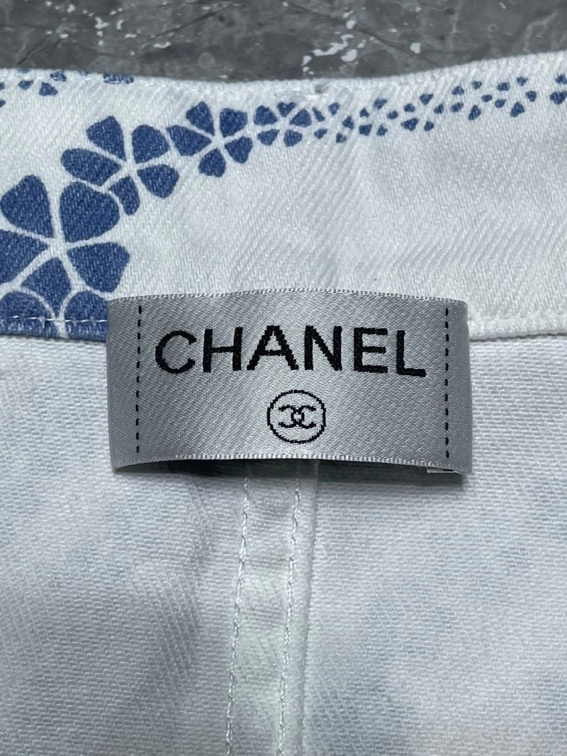 Bold Chanel Dress 109292