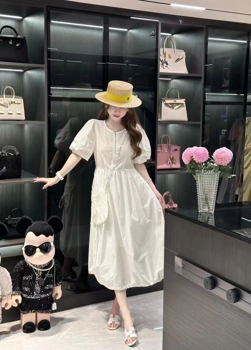 Lightweight Chanel Dress 109277
