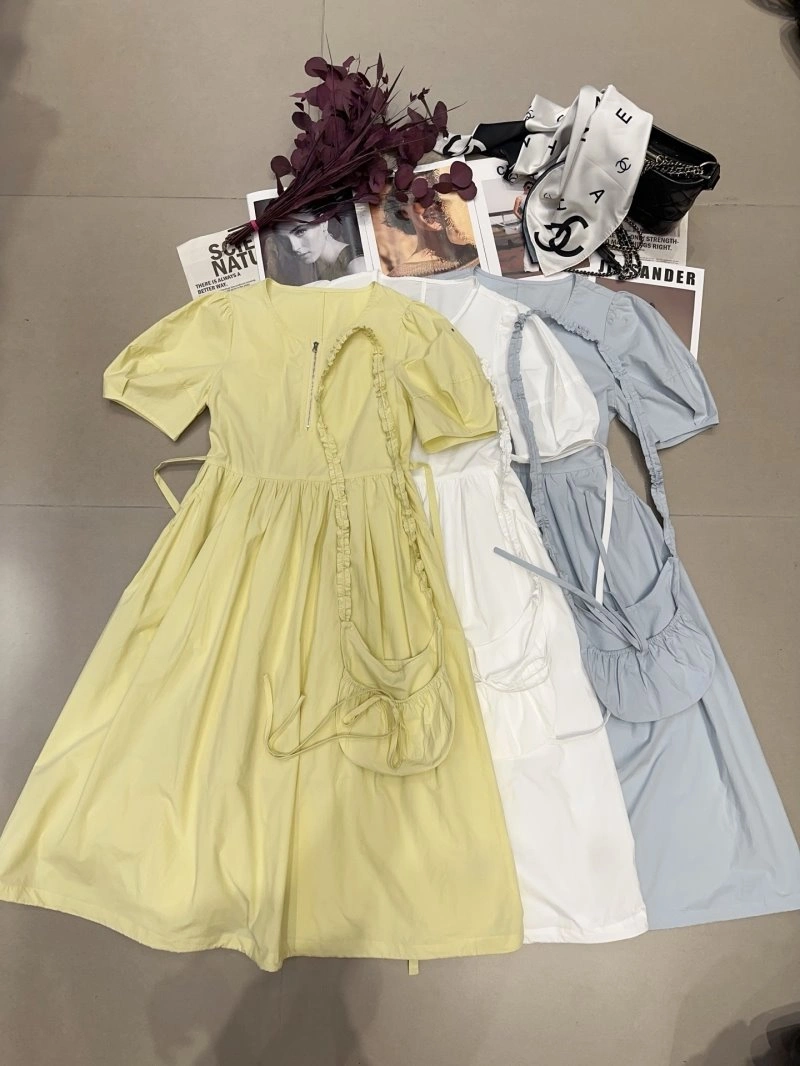 Lightweight Chanel Dress 109277