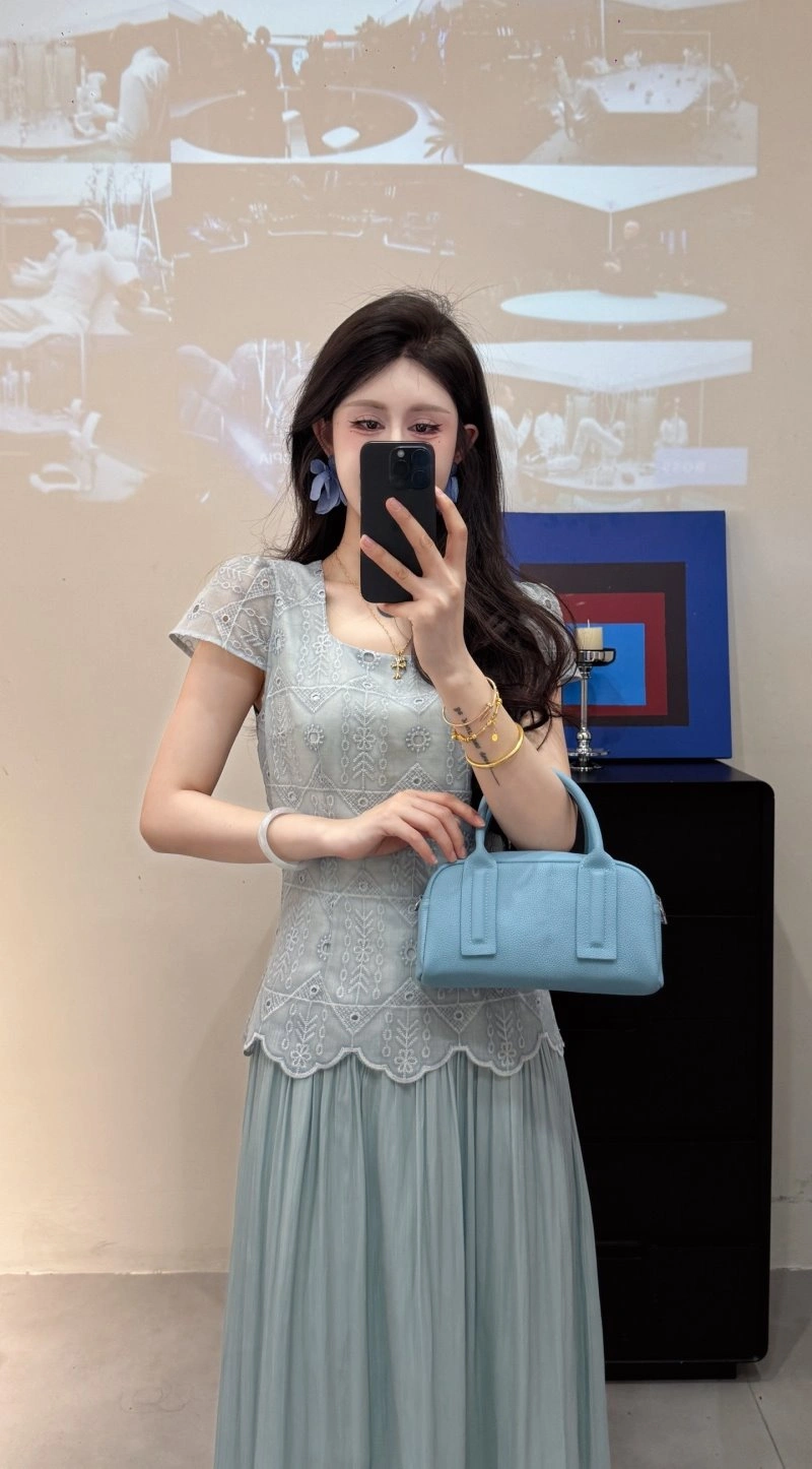 Chanel Dress Minimalist 109268