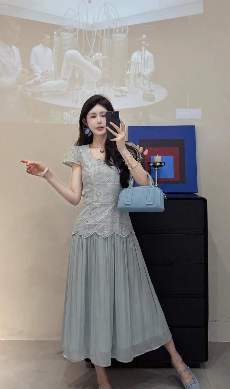 Chanel Dress Minimalist 109268