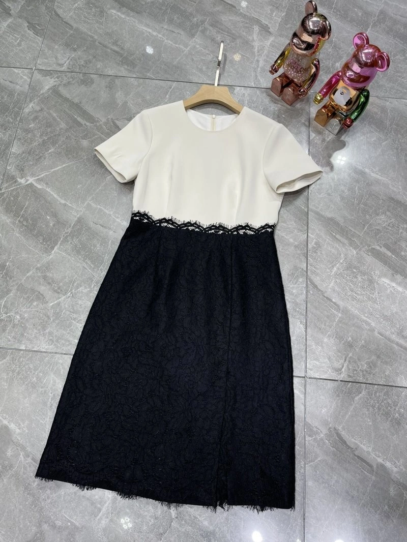 WellDesigned Chanel Dress 109246