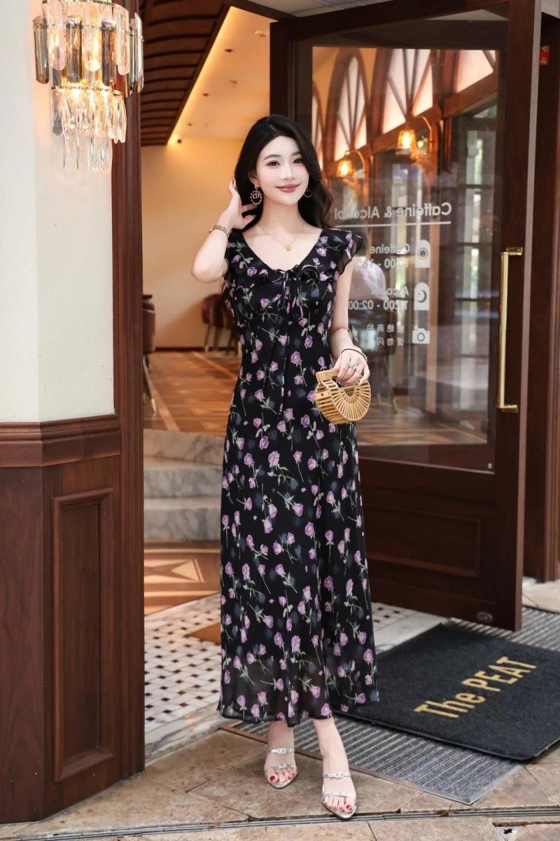 Chanel Dress Unisex 109218