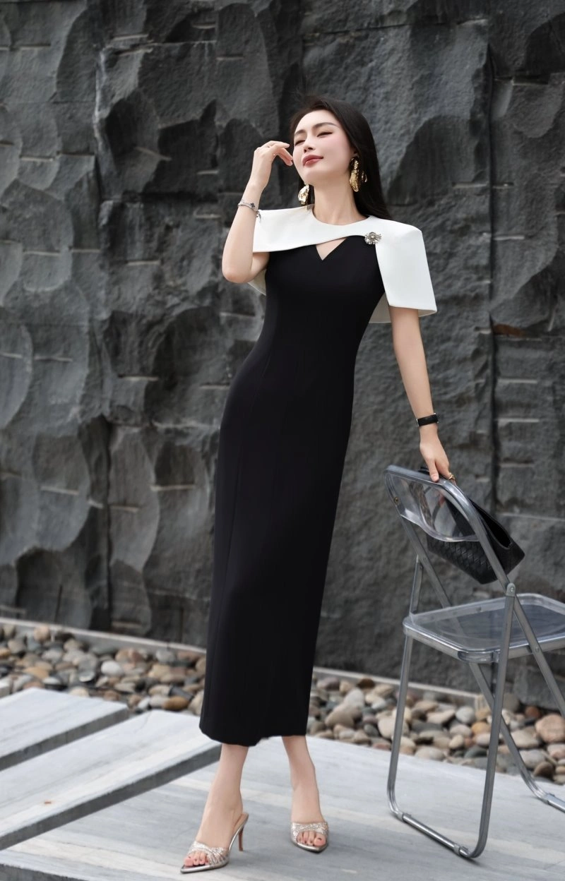 Breathable Chanel Dress 109230