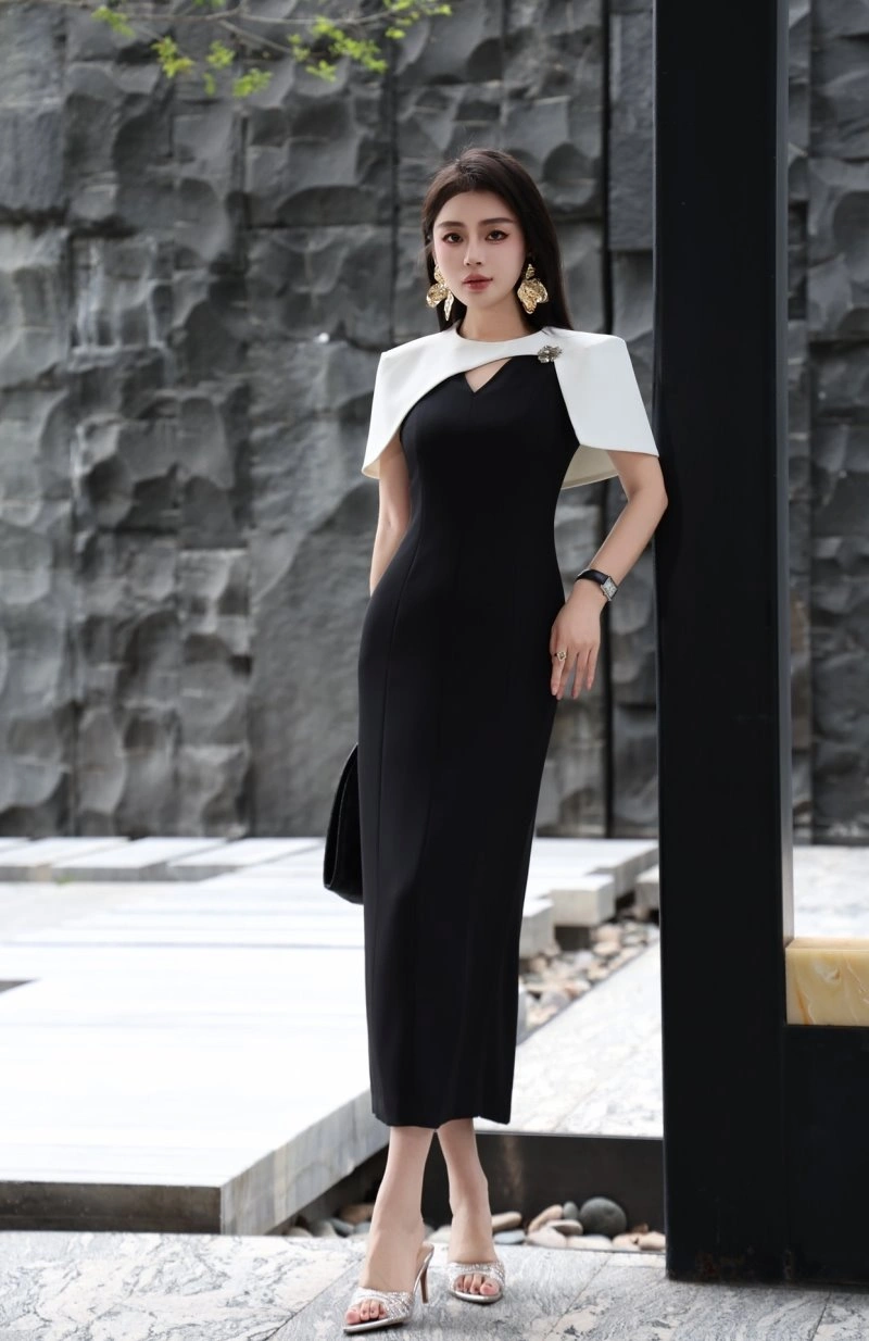 Breathable Chanel Dress 109230