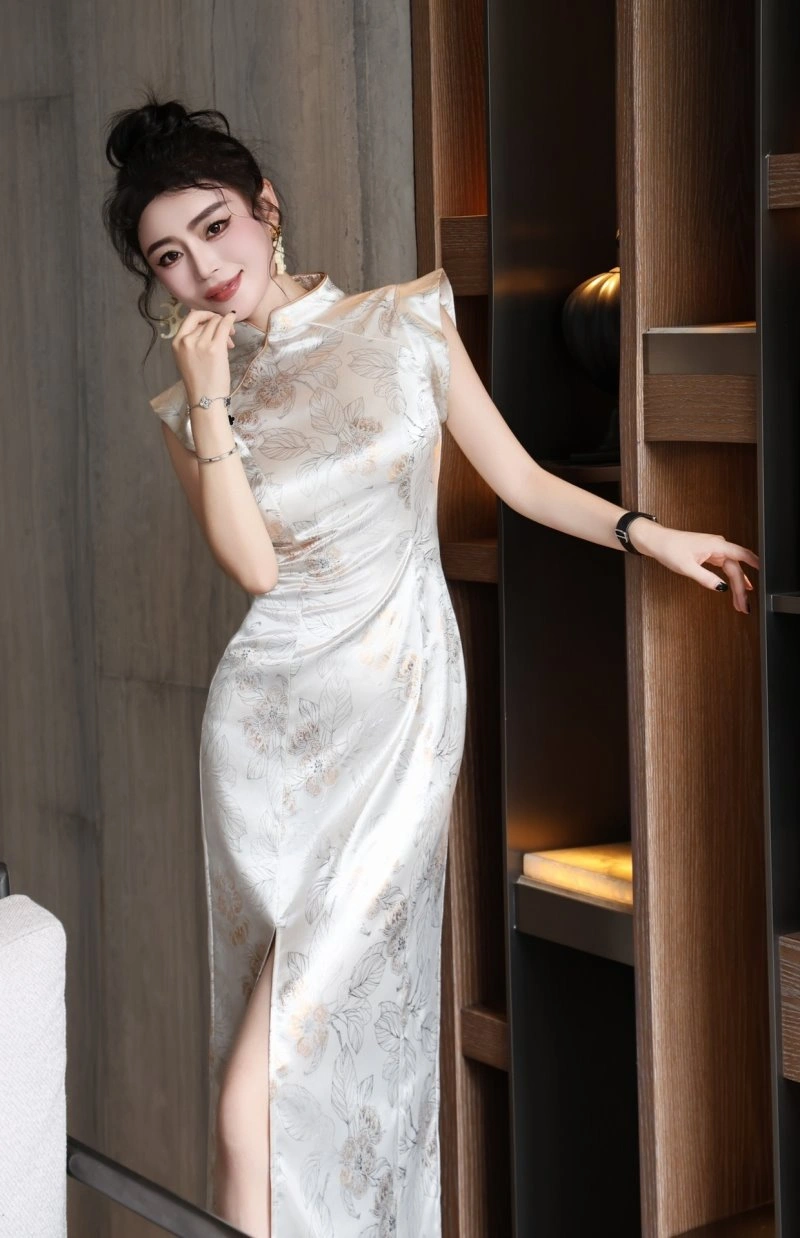 Lightweight Chanel Dress 109235