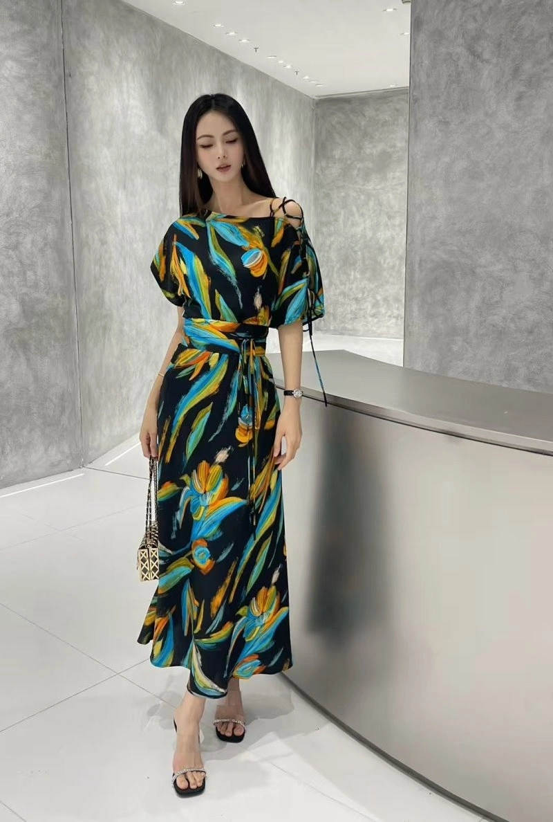 Compact Chanel Dress 109227