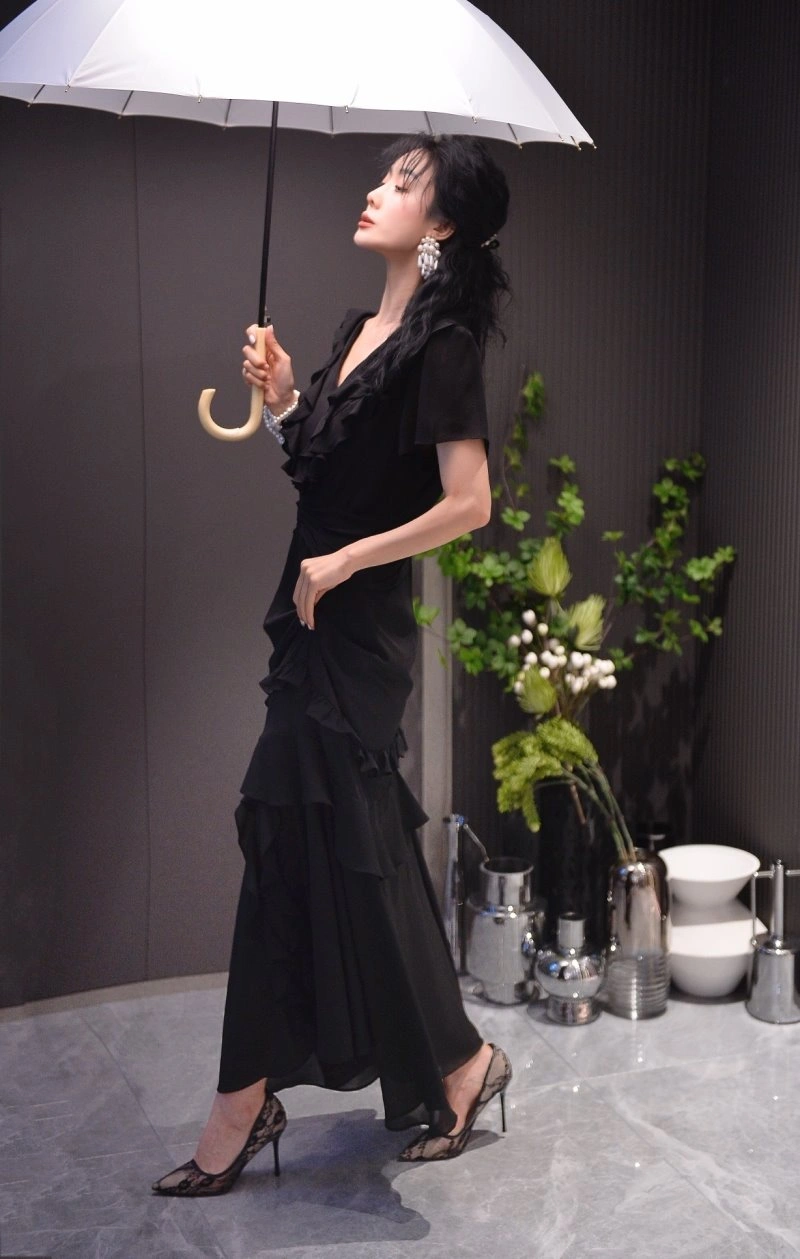 SmoothTexture Chanel Dress 109233