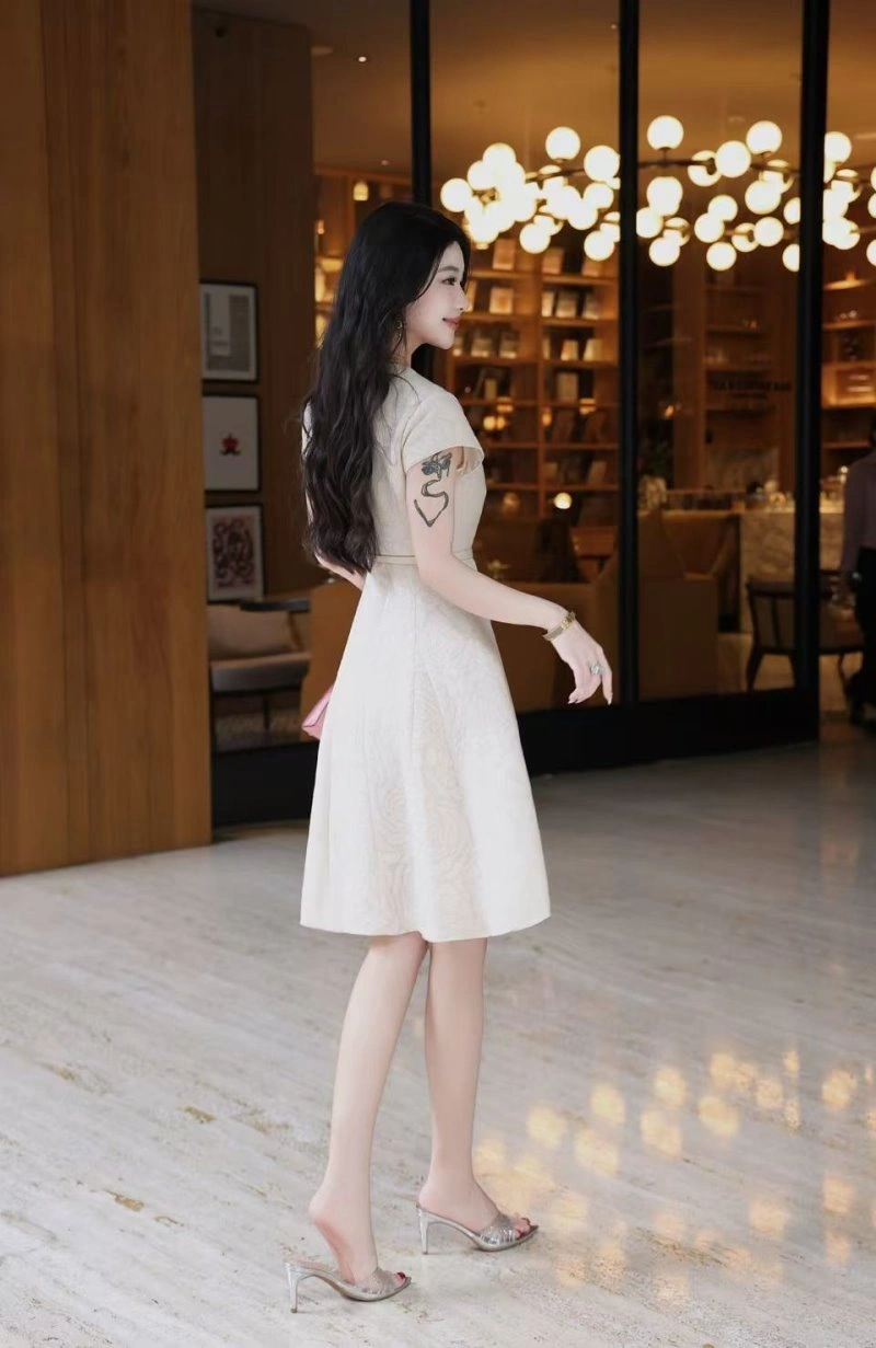 Youthful Chanel Dress 109210
