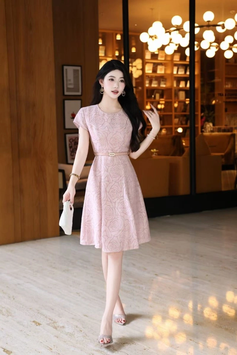 Chanel Dress Compact 109211