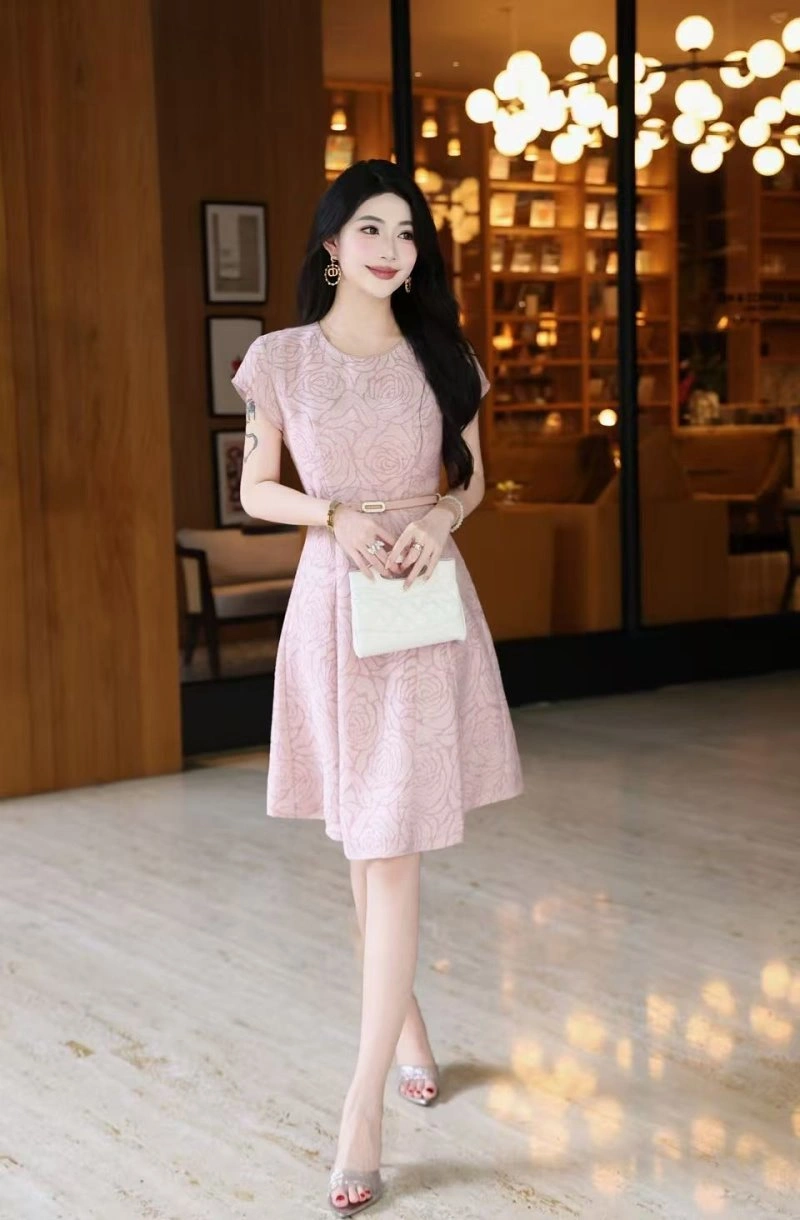 Chanel Dress Compact 109211
