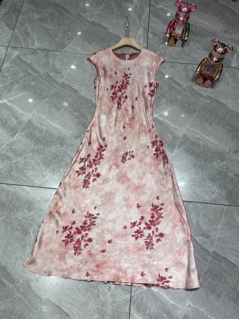 Sleek Chanel Dress 109175