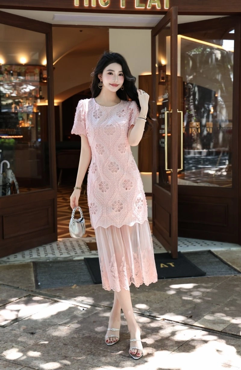 Seasonal Chanel Dress 109201