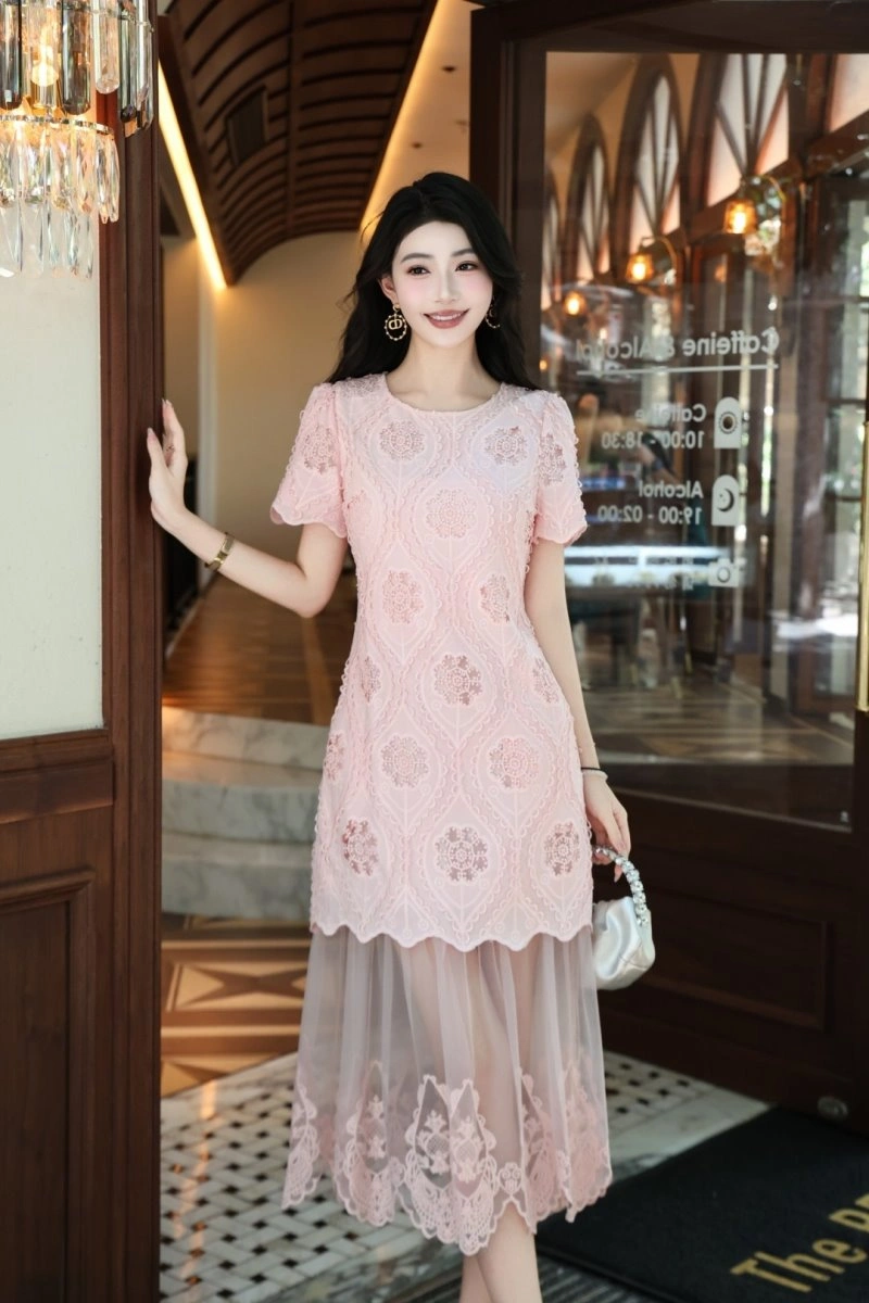 Seasonal Chanel Dress 109201