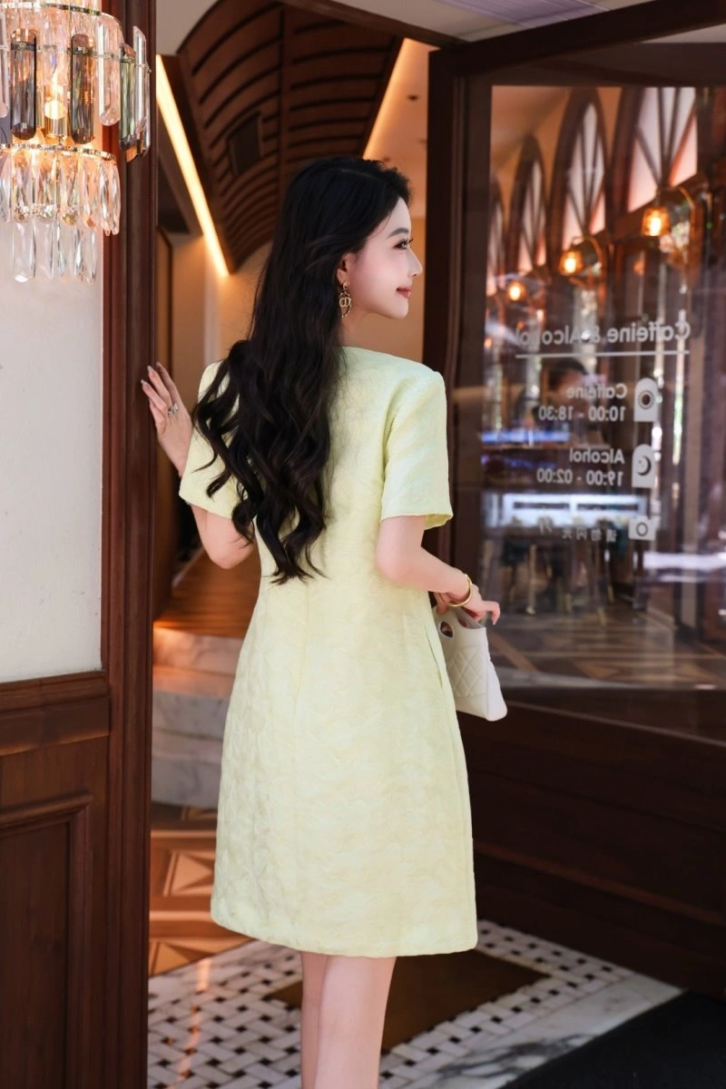 Chanel Dress Sleek 109194