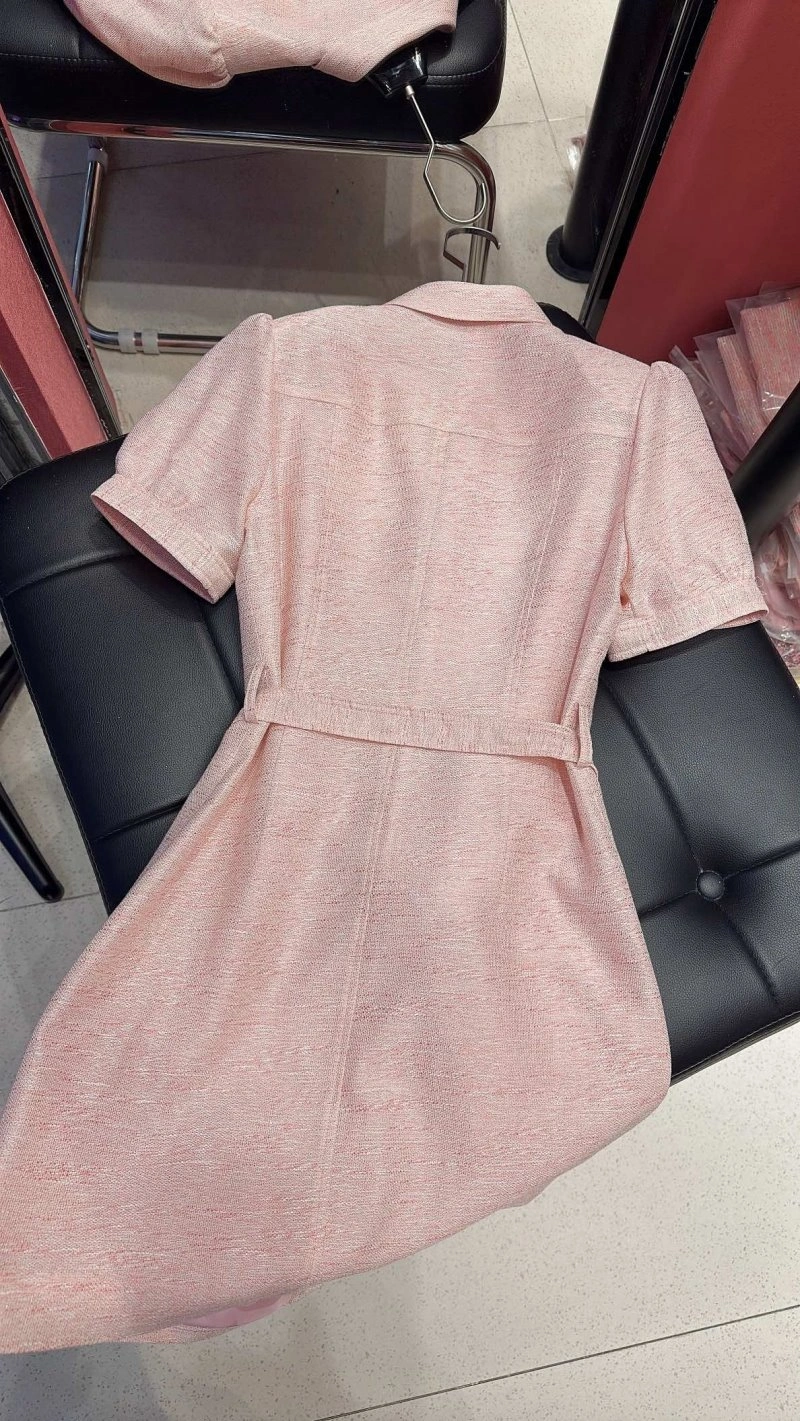 Lightweight Chanel Dress 109181
