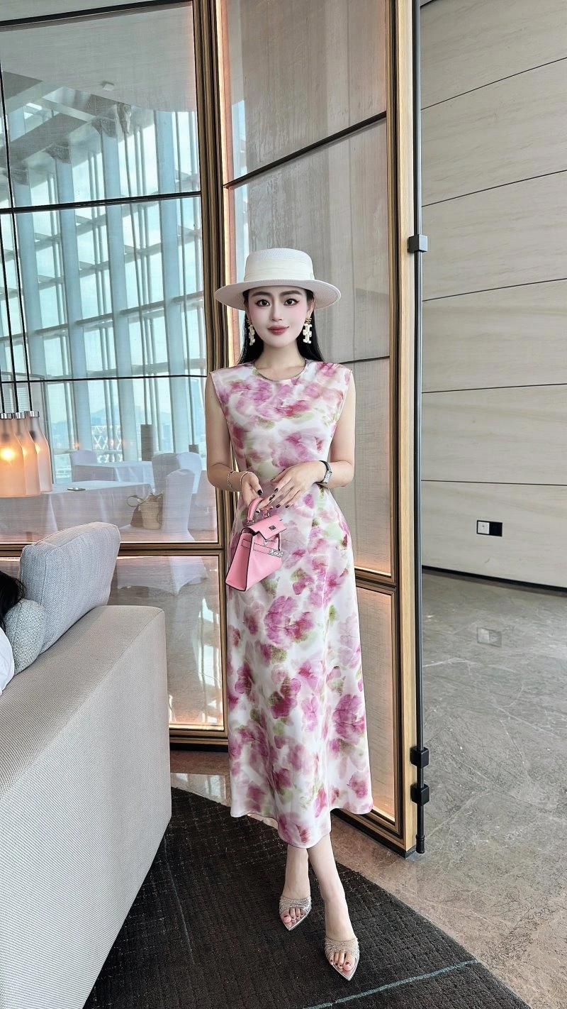 Chanel Dress Stylish 109164