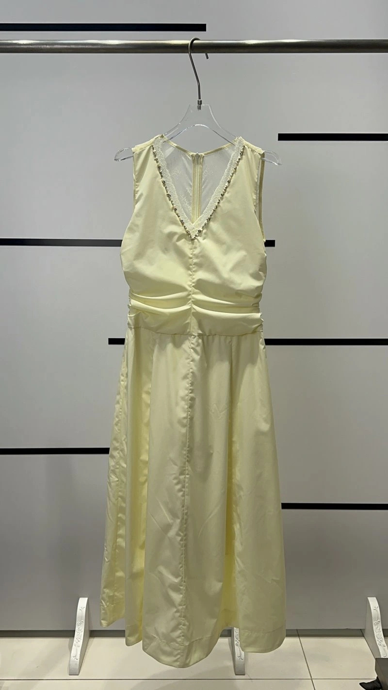 Snug Chanel Dress 109150