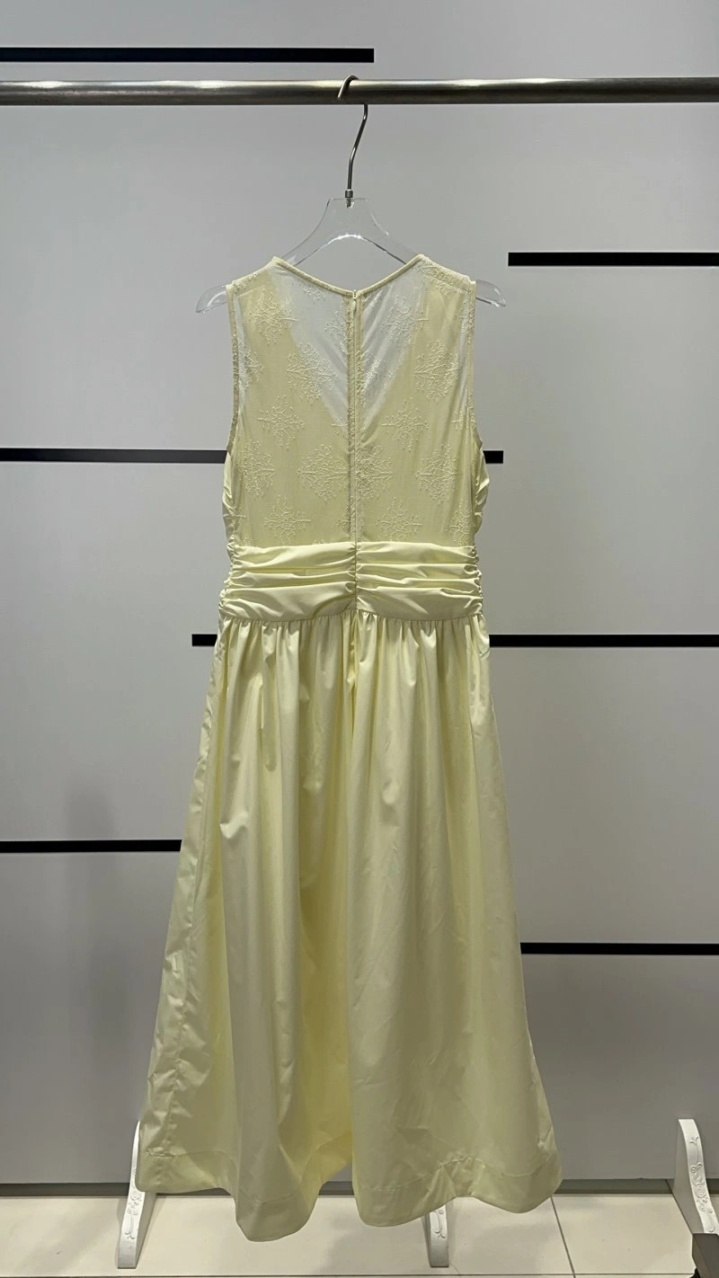 Snug Chanel Dress 109150