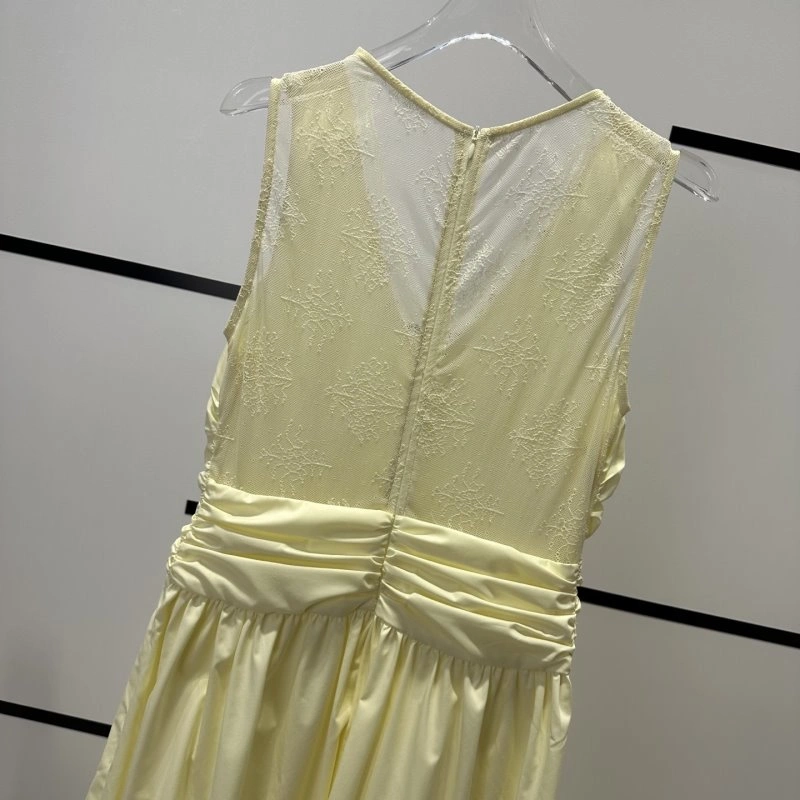 Snug Chanel Dress 109150