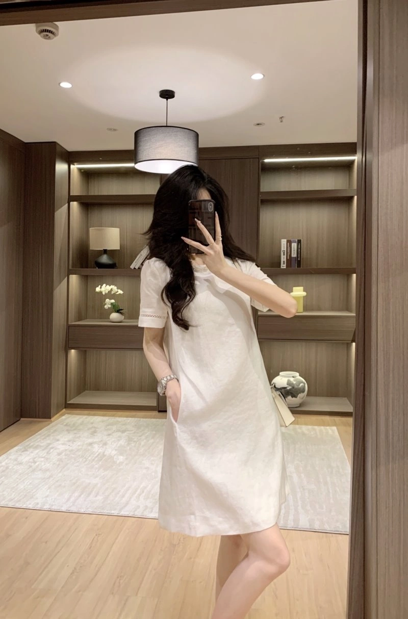 Chanel Dress WellDesigned 109136