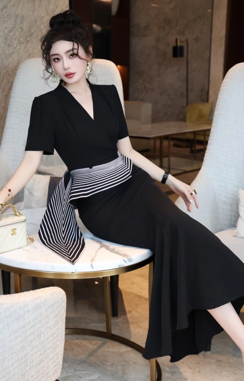 Modern Chanel Dress 109081