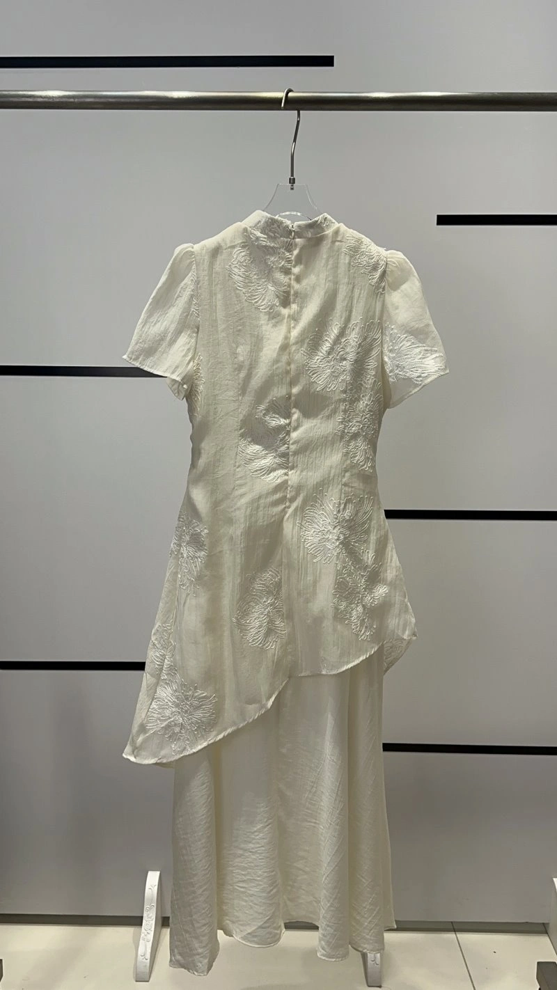 Breathable Chanel Dress 109050