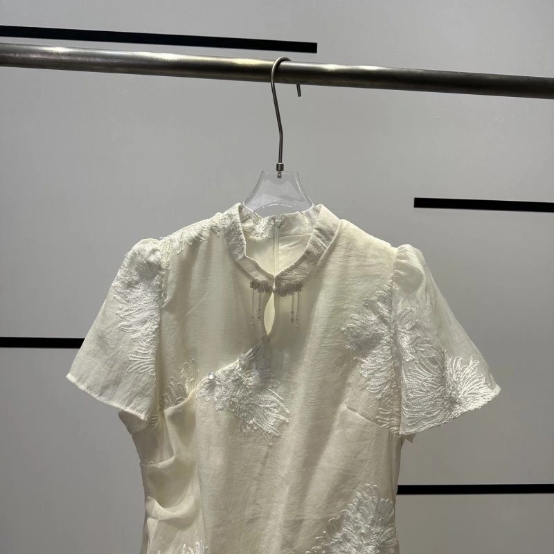 Breathable Chanel Dress 109050