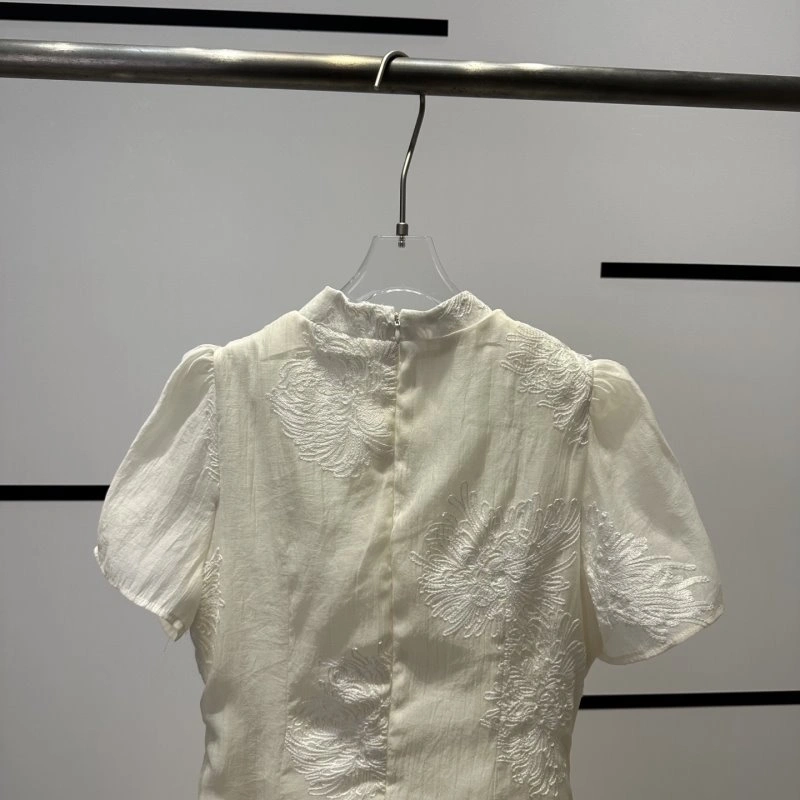 Breathable Chanel Dress 109050