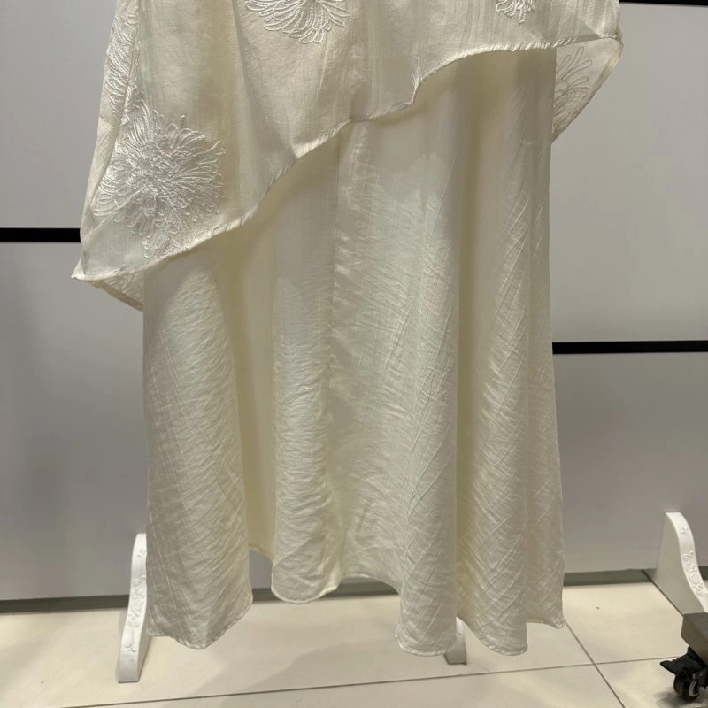 Breathable Chanel Dress 109050
