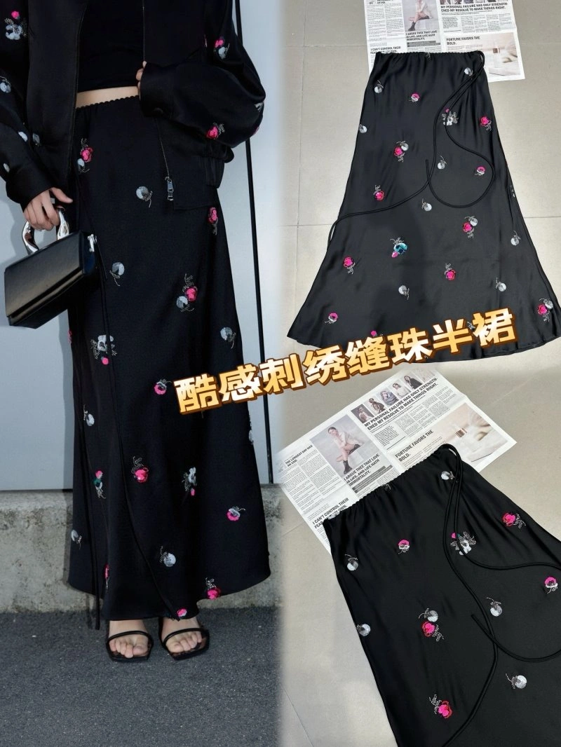 Chanel Dress Sleek 109057