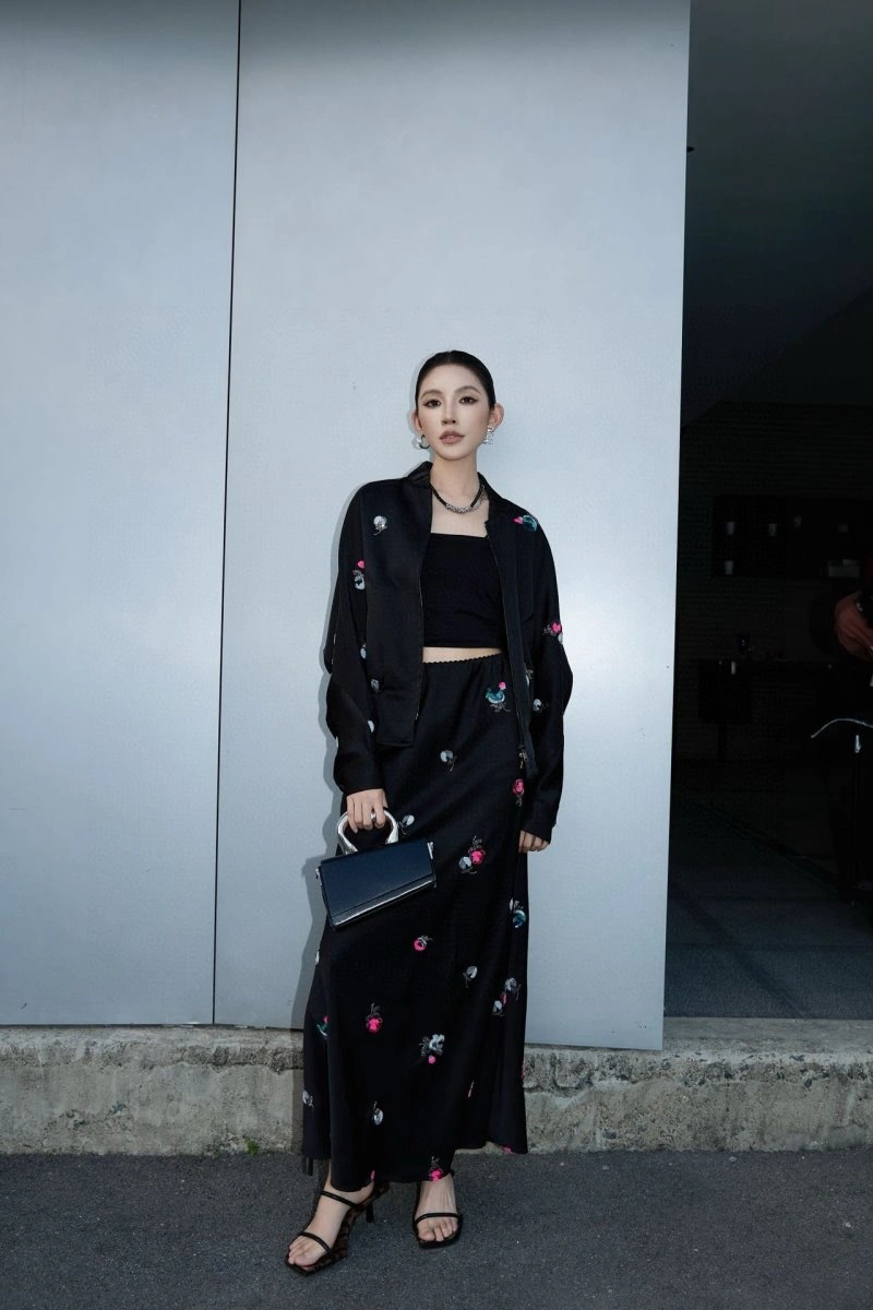 Chanel Dress Sleek 109057