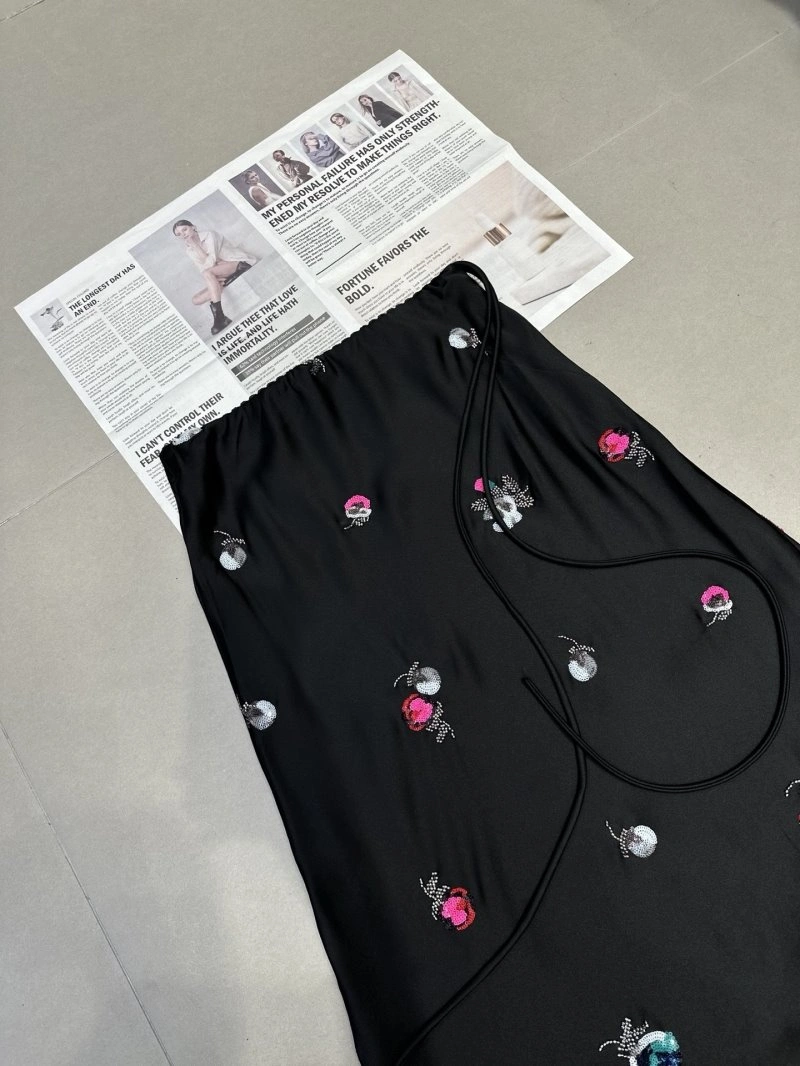 Chanel Dress Sleek 109057