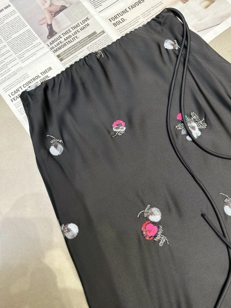 Chanel Dress Sleek 109057