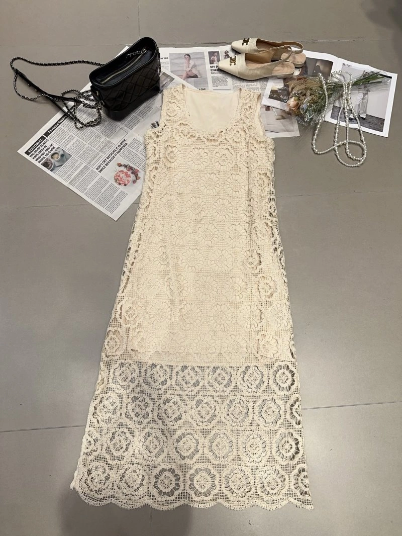 Unique Chanel Dress 109044