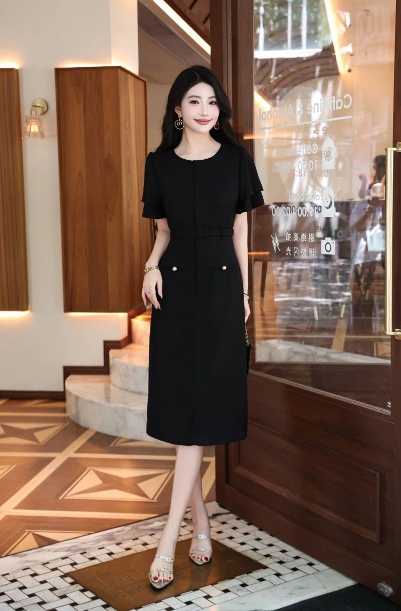 Chic Chanel Dress 111089