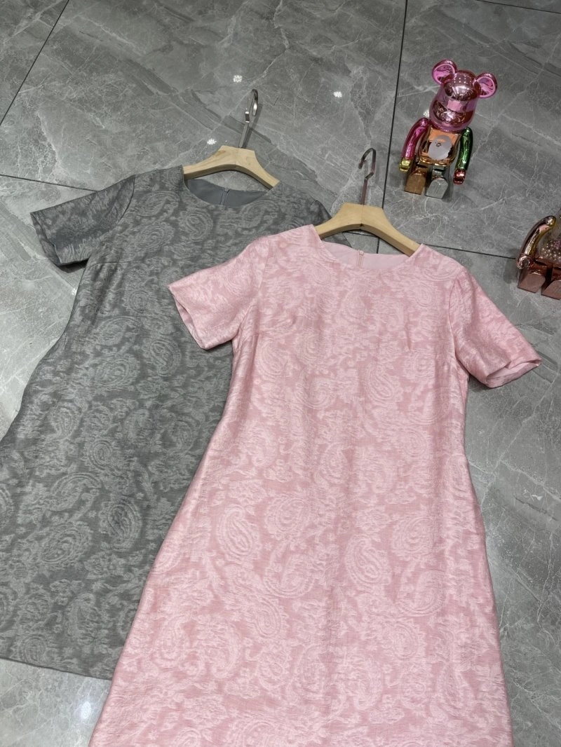 Chanel Dress MoistureWicking 111068