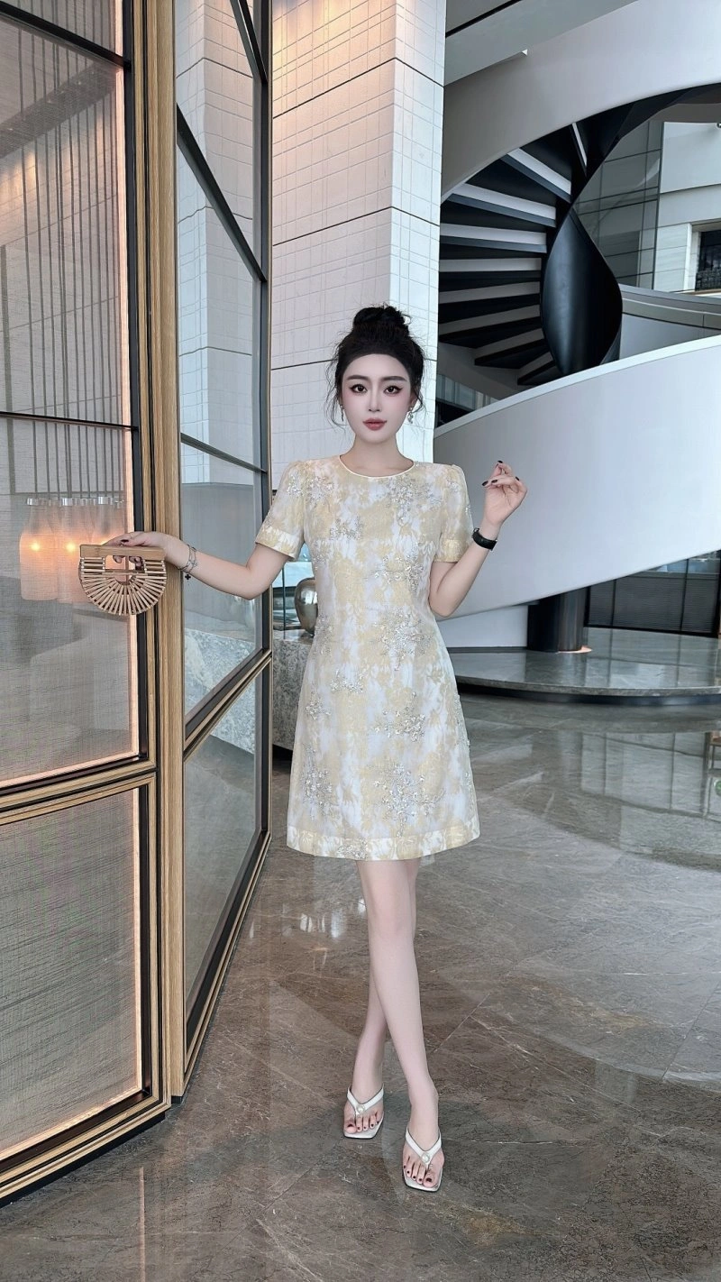 ZipUp Chanel Dress 111067