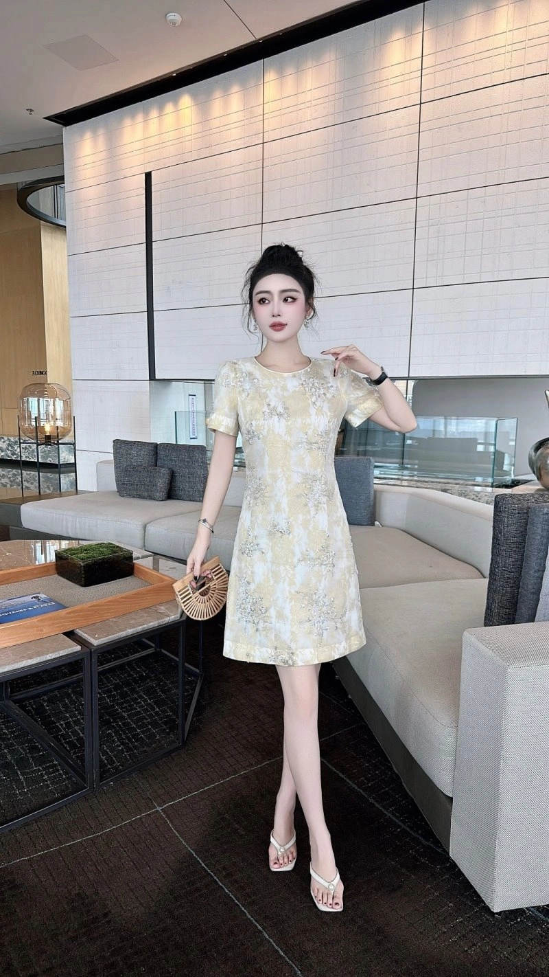 ZipUp Chanel Dress 111067