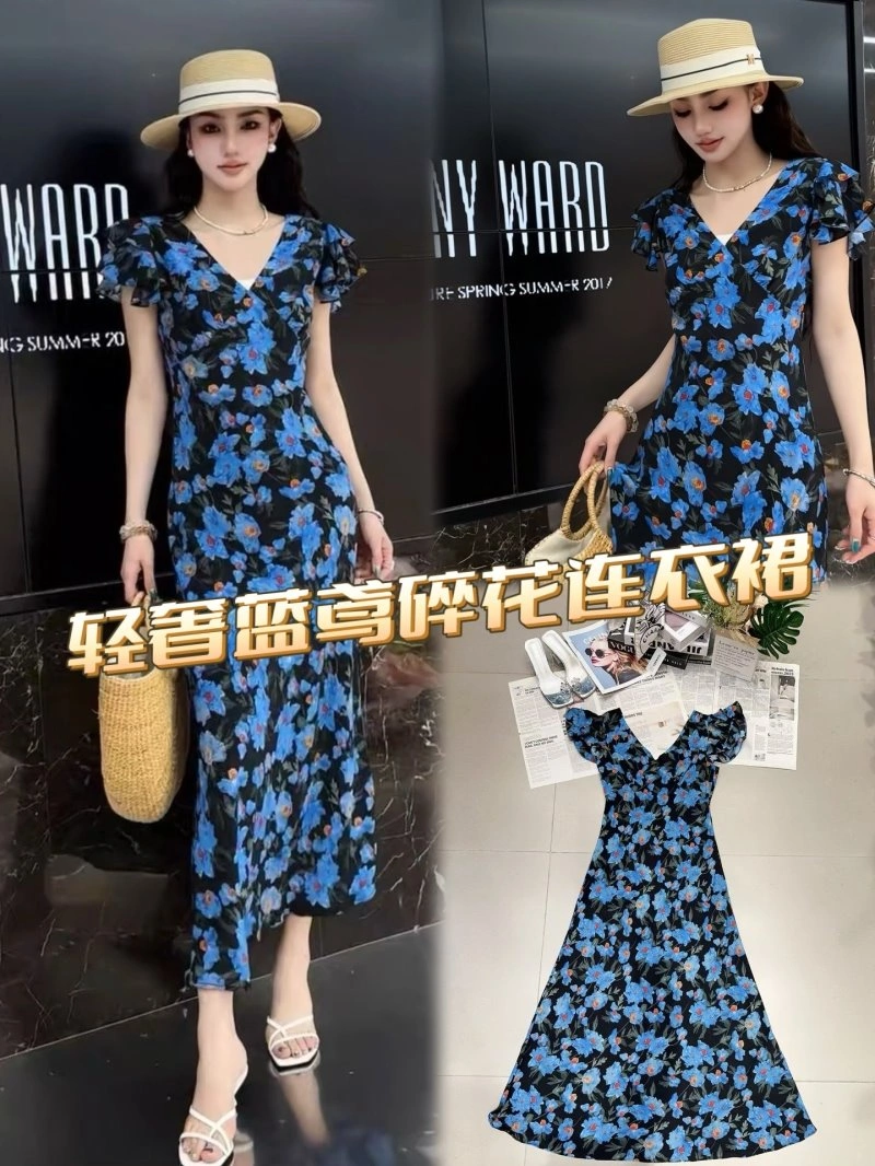 Breathable Chanel Dress 111049