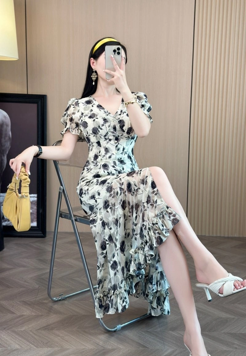 Chic Chanel Dress 111059