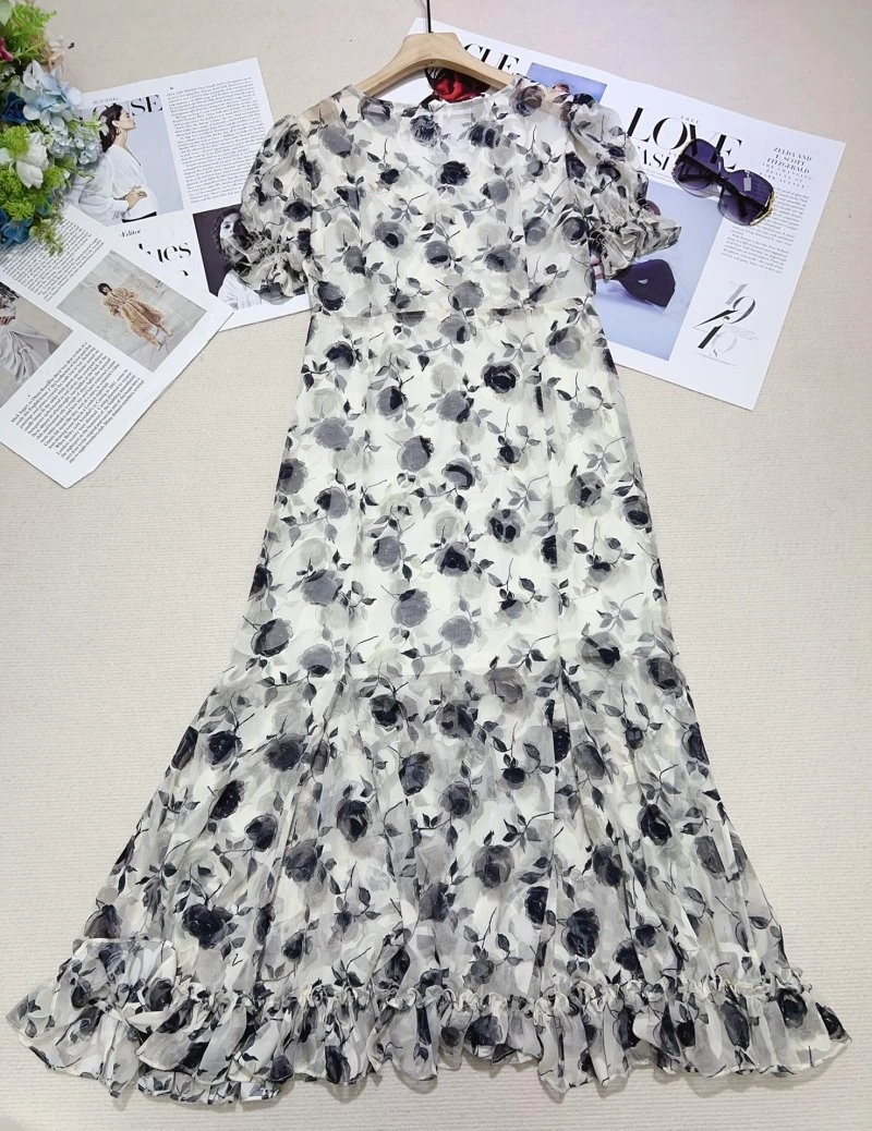 Chic Chanel Dress 111059